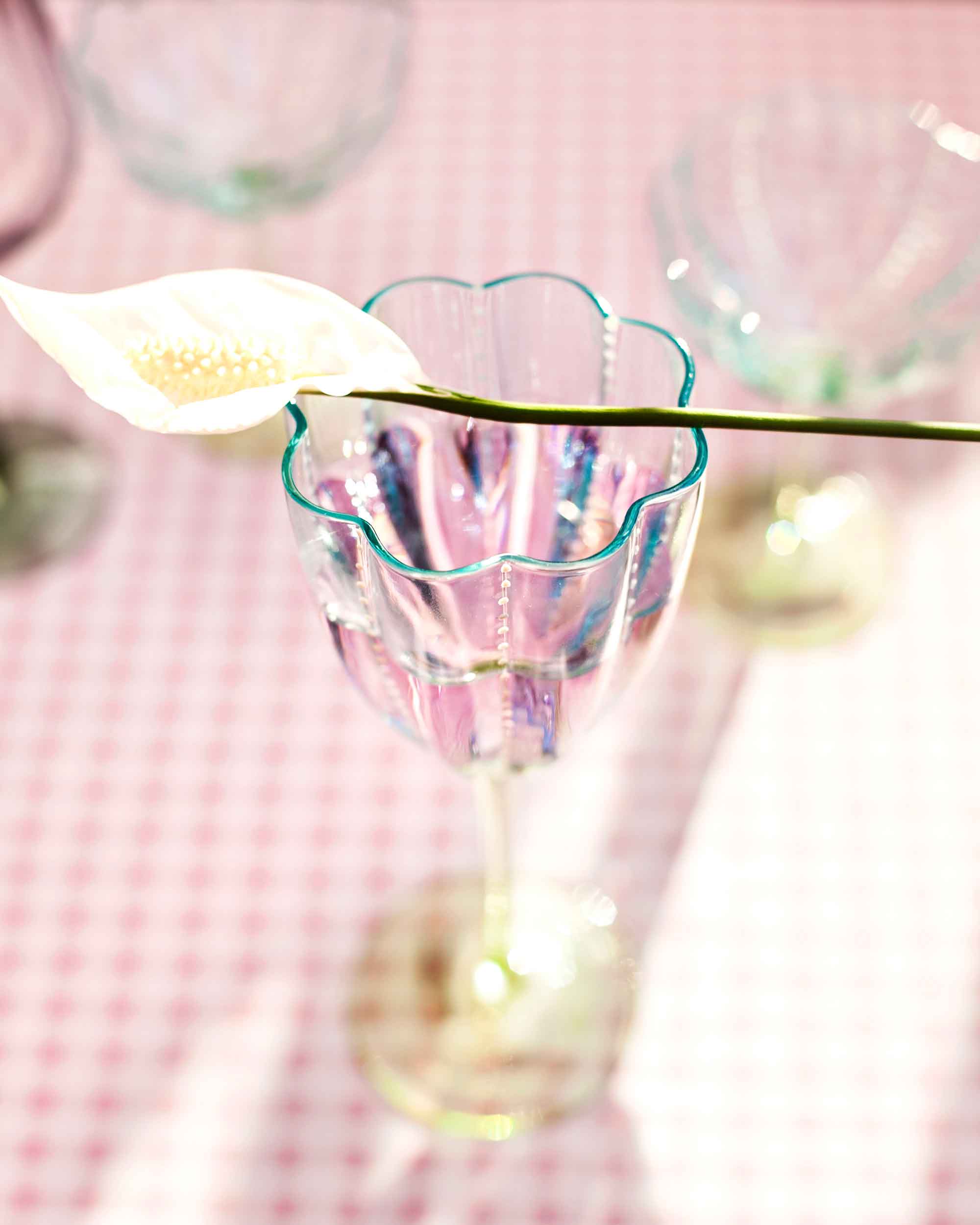 TAÇA WINE LOTUS- AZUL- 300ML