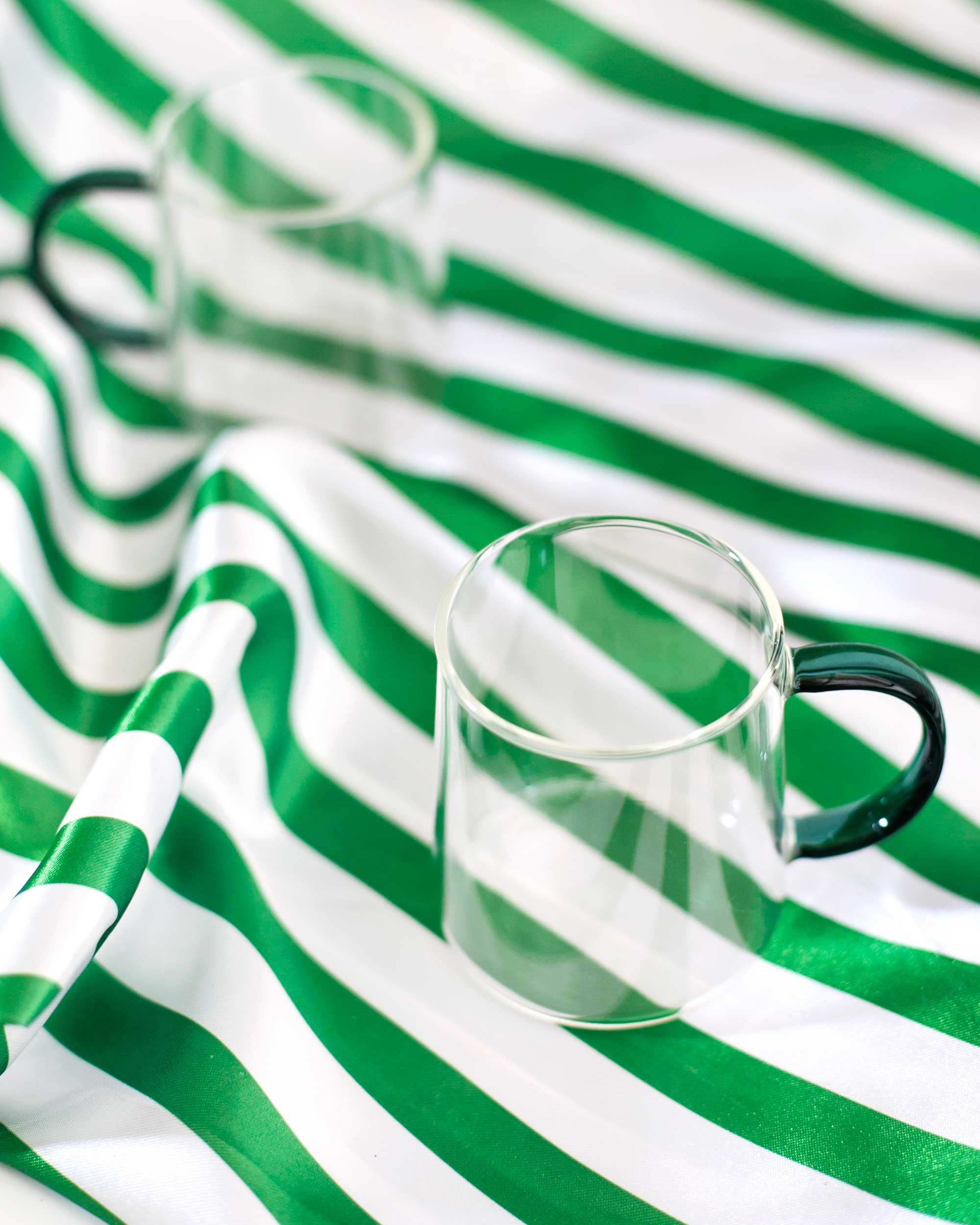 CANECA EM VIDRO FUN VERDE- 320ML