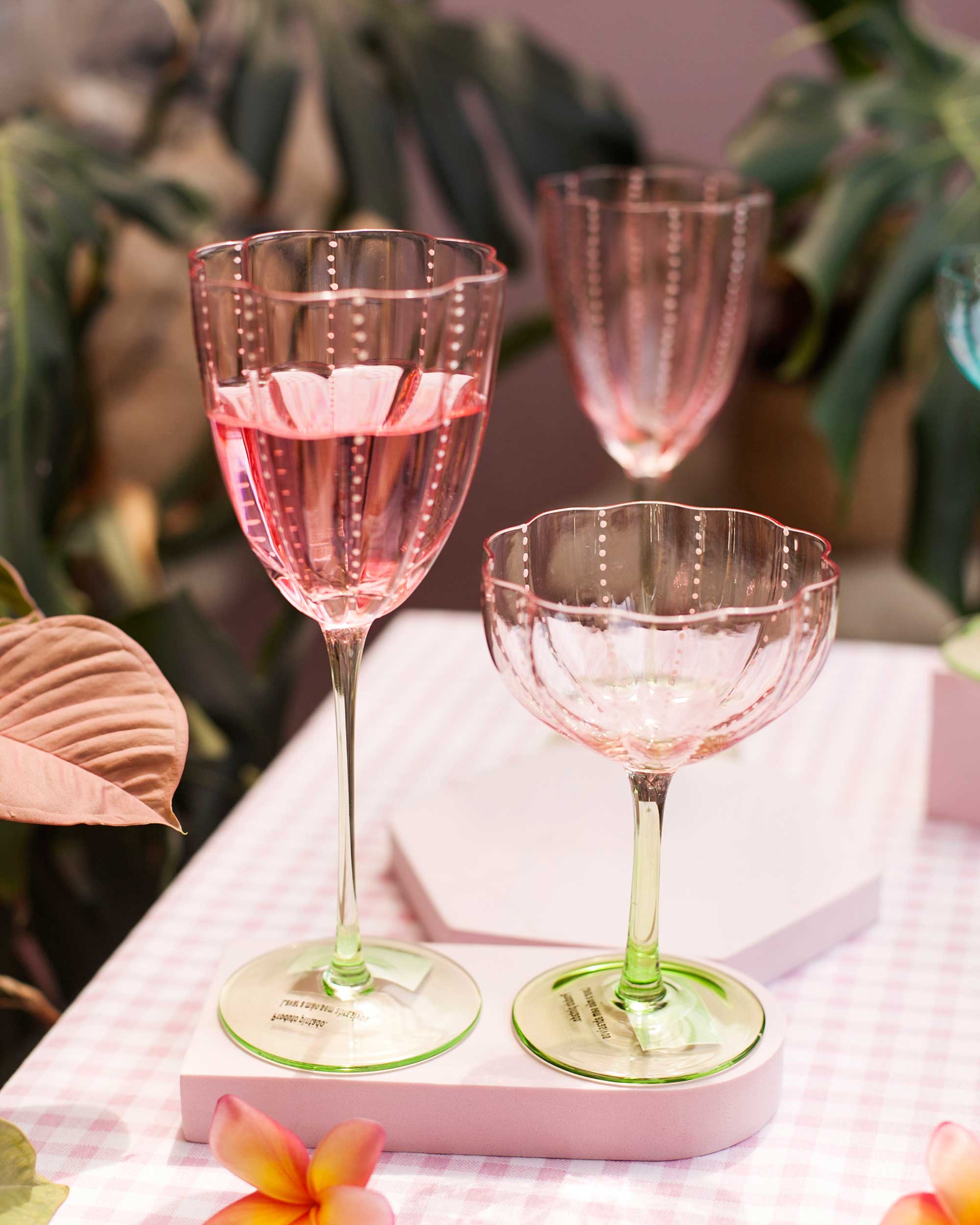 TAÇA WINE LOTUS-PINK- 300 ML