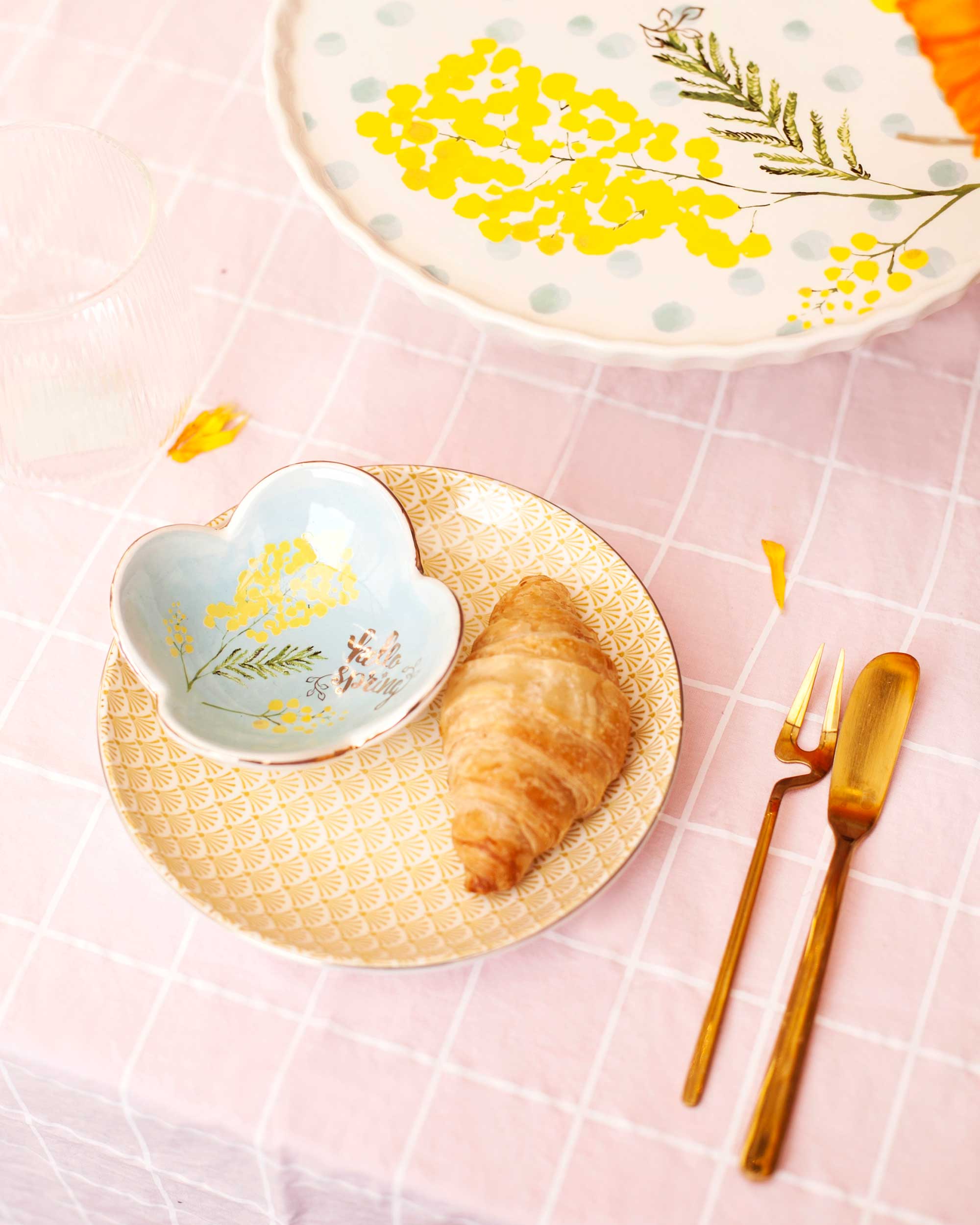 PRATO SOBREMESA PORCELANA-HELLO SPRING