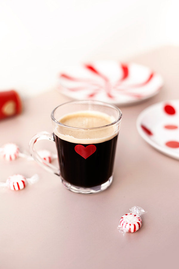 CANECA AMERICANA- CORAÇÃO VERMELHO