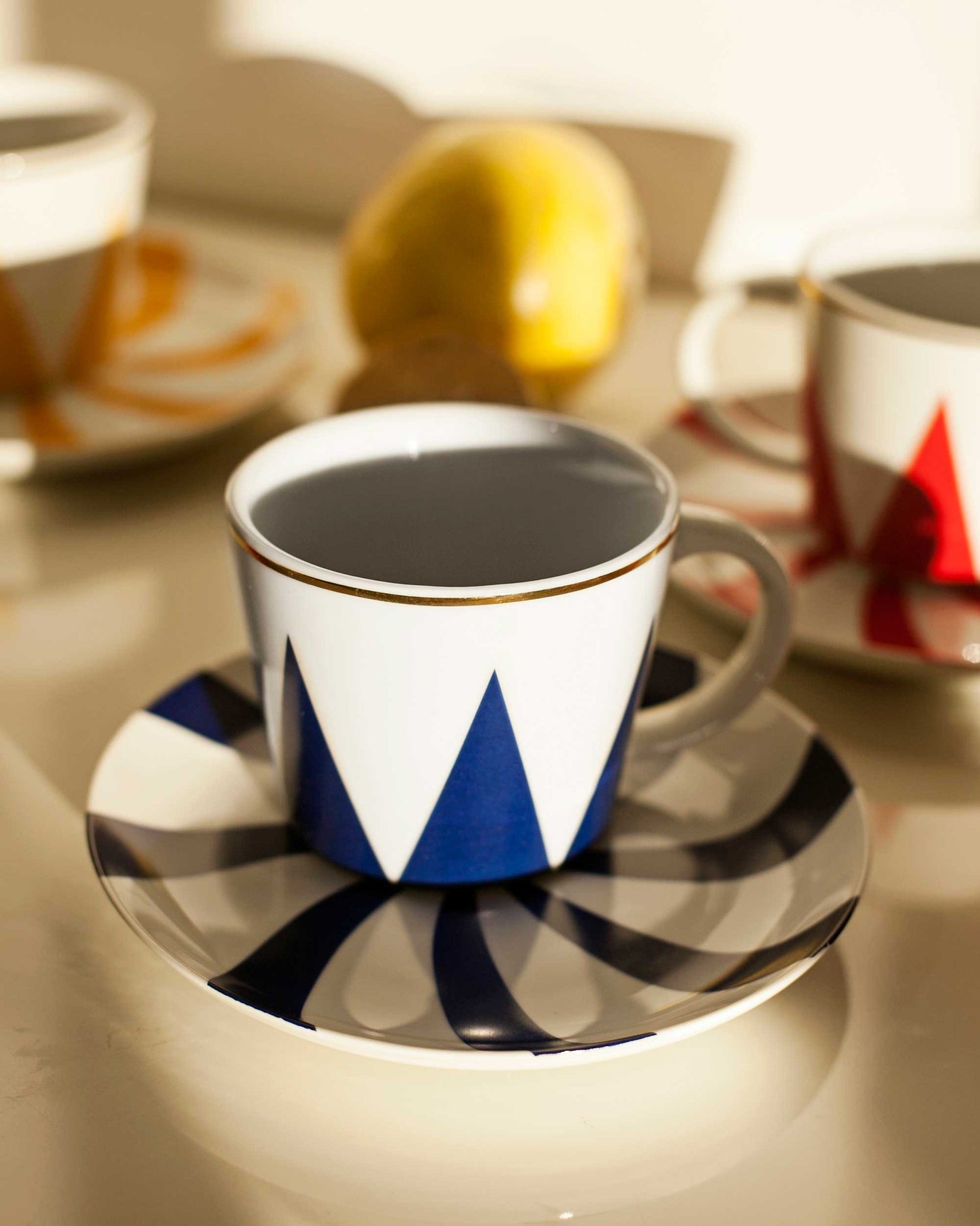 CANECA EM PORCELANA MAXXI - LOLLIPOP AZUL