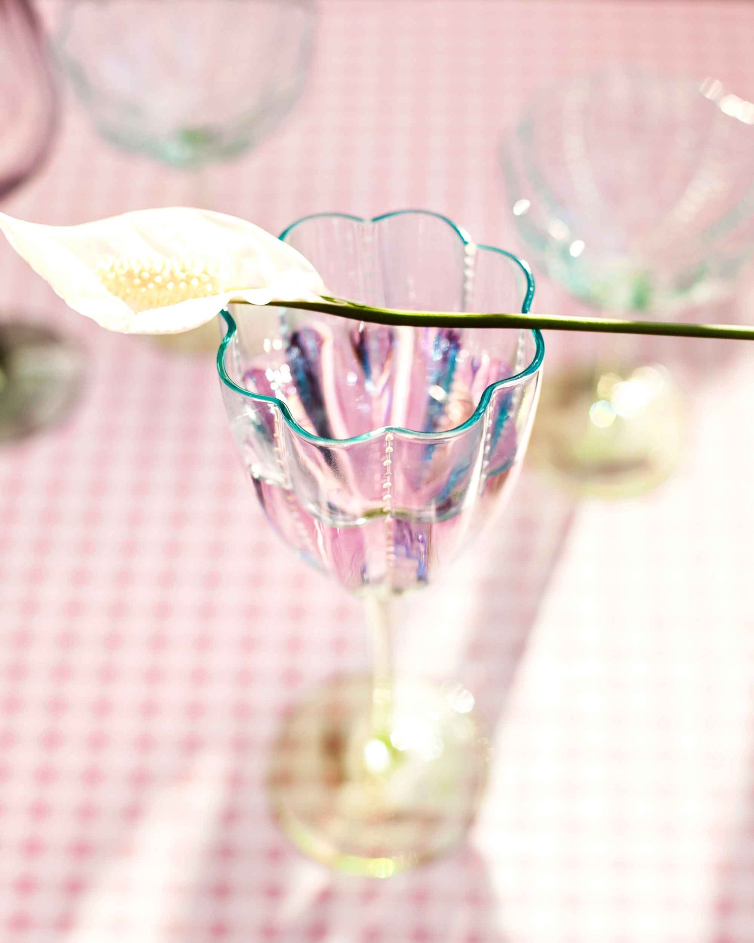 TAÇA WINE LOTUS- AZUL- 300ML