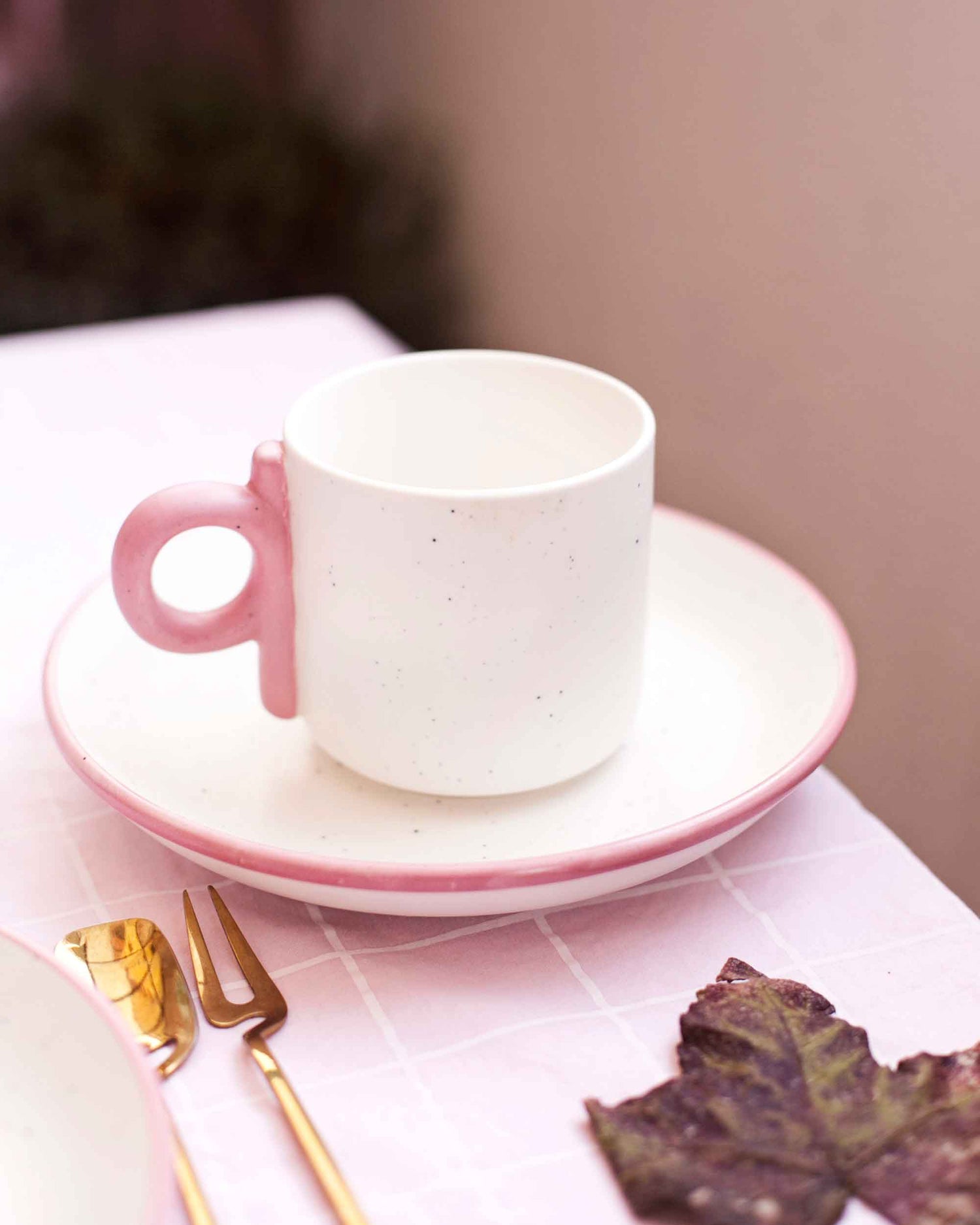PRATO DE SOBREMESA EM PORCELANA- COTTON