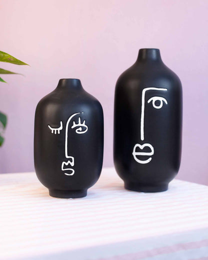 VASO EM CERÂMICA PRETO- ROSTIN G