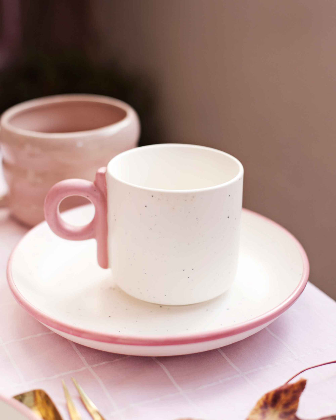 CANECA EM PORCELANA- COTTON