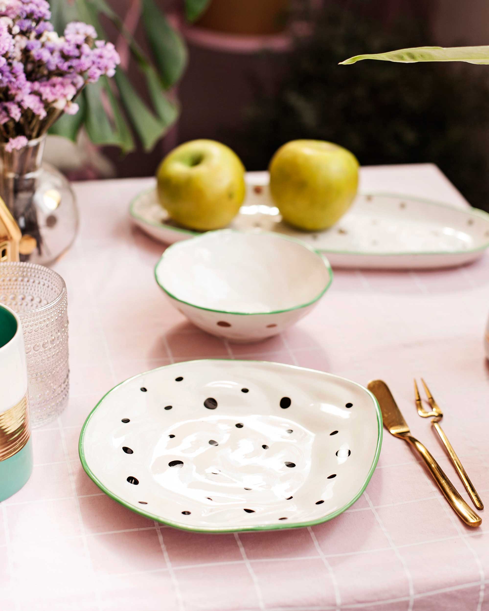 PRATO DE SOBREMESA - GRAVIOLA