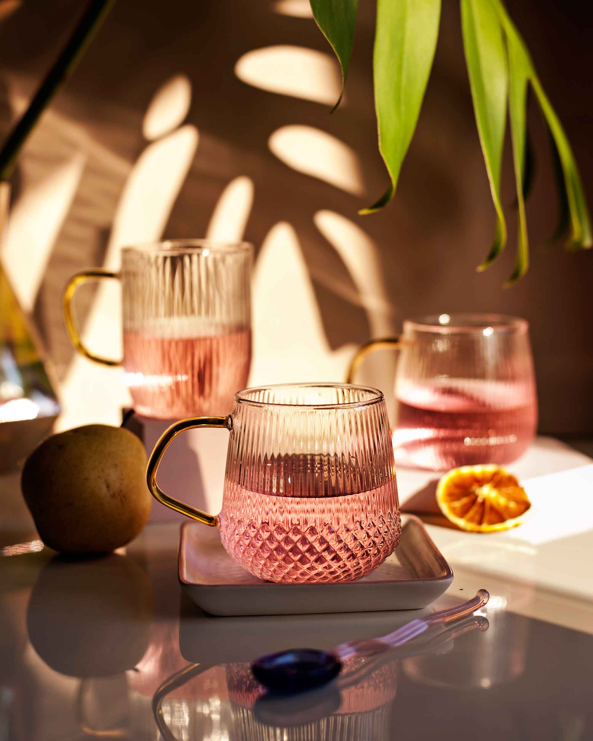 CANECA CANELADA DAISY- 350ML