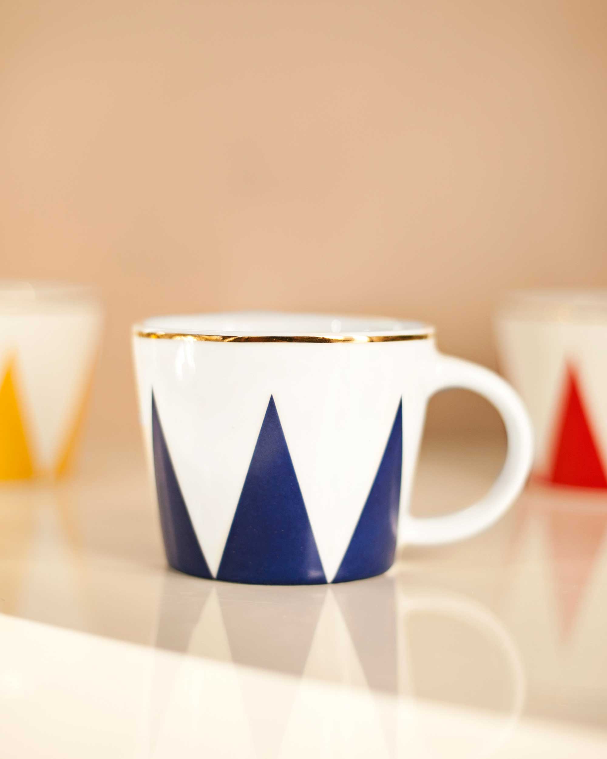 CANECA EM PORCELANA MAXXI - LOLLIPOP AZUL