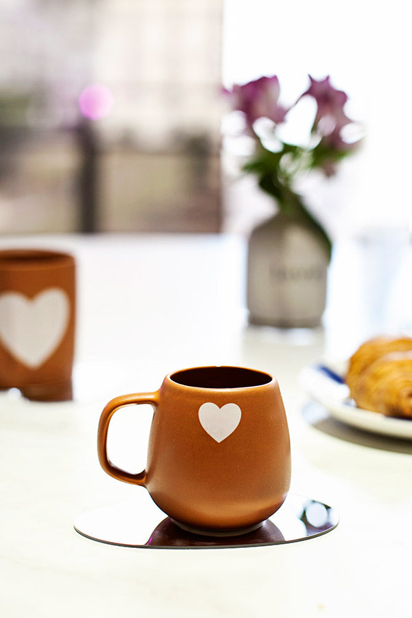 CANECA EM CERÂMICA- TIJOLO CORAÇÃO BRANCO- 150ml